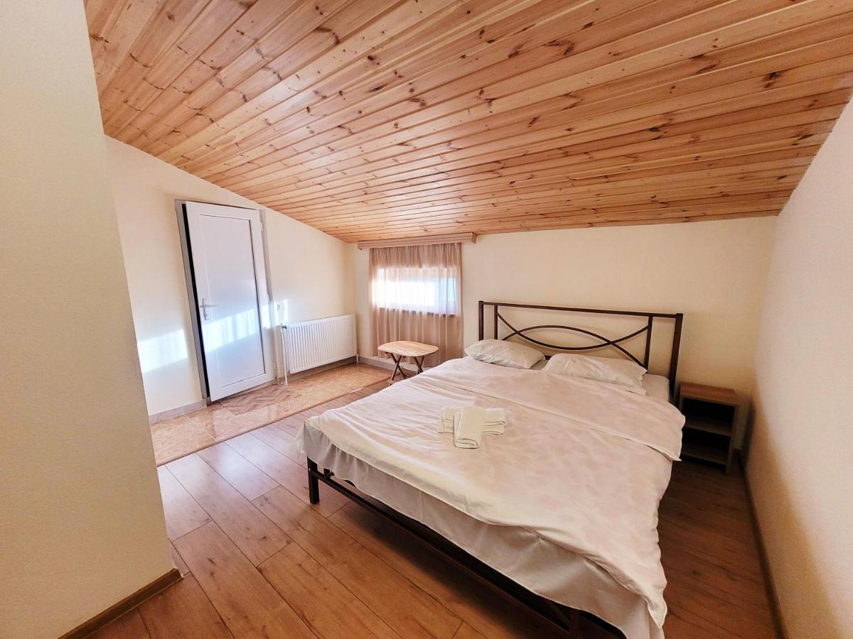 Homelike B&B Tbilisi Bagian luar foto